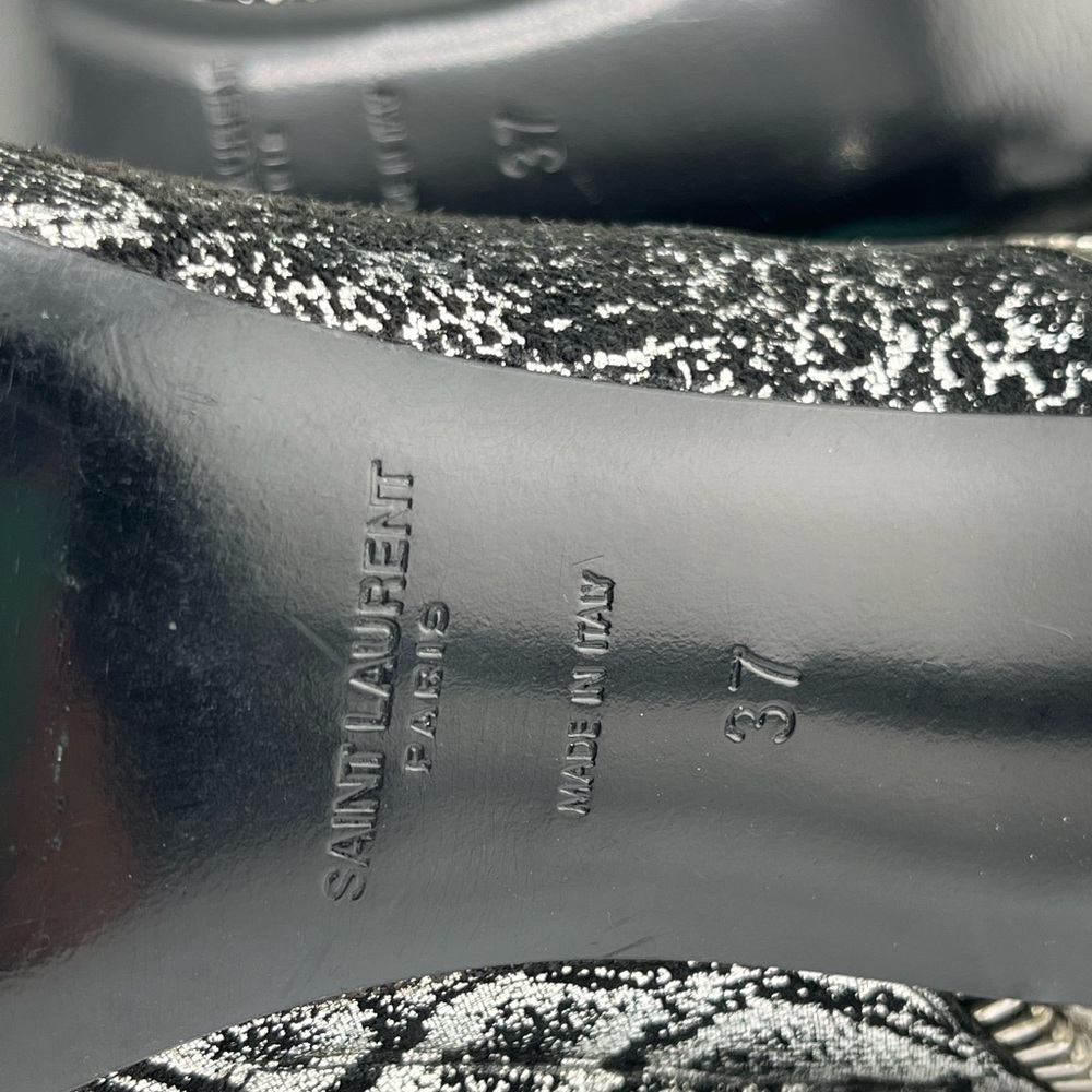 Saint Laurent snake skin print zipper ankle booties - Picture 9 of 9